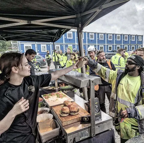 Grillning hos Skanska i Barkarbystaden